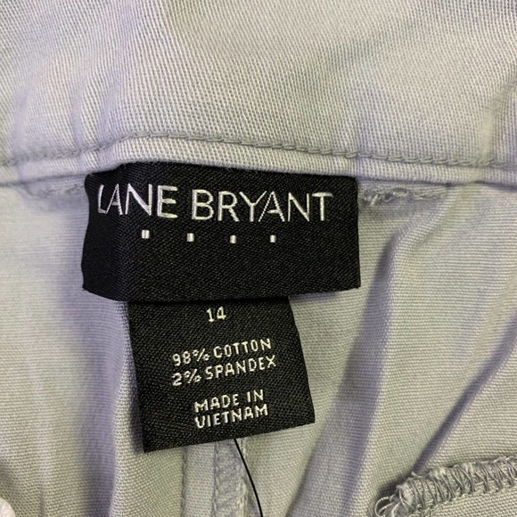 Lane Bryant Women's Grey Plus Sized 14 Bermuda Shorts Stretch NWT - Picture 3 of 7